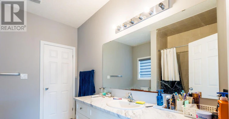 134 Tartan Avenue N, Kitchener, ON, N2R 0N4 - 30