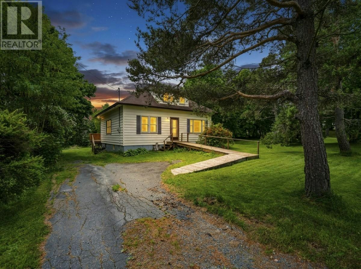 59-65 Cross Road, Bay Roberts, NL, A0A 1G0
