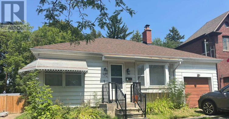 MAIN-206 Burnett Avenue, Toronto, ON, M2N 1V8