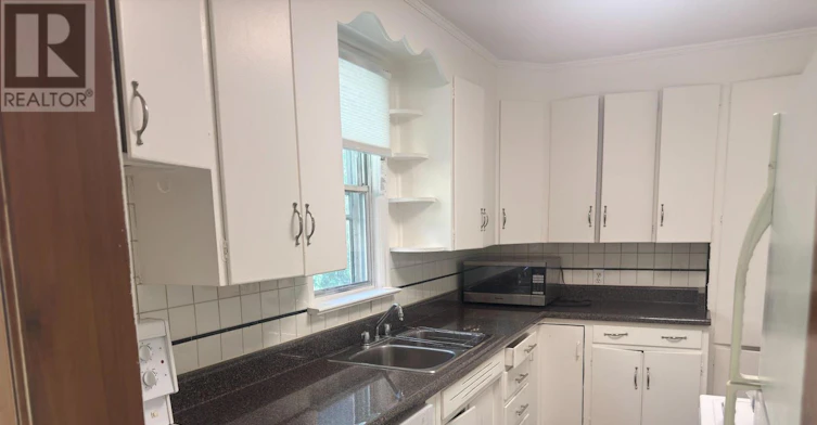 MAIN-206 Burnett Avenue, Toronto, ON, M2N 1V8 - 8
