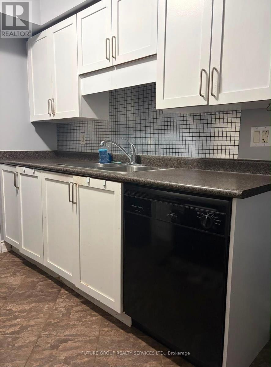 2-613 Dundas Street W, Mississauga, ON, L5B 0B5 - 3