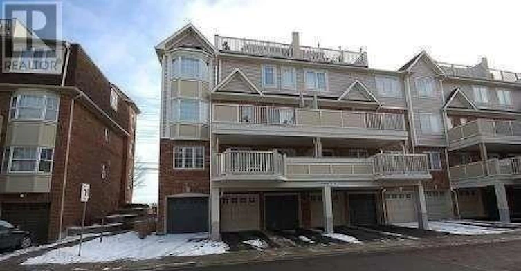 2-613 Dundas Street W, Mississauga, ON, L5B 0B5