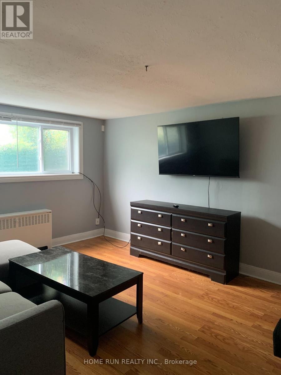 1-96 Ontario Street, Ottawa, ON, K1K 1K9 - 4