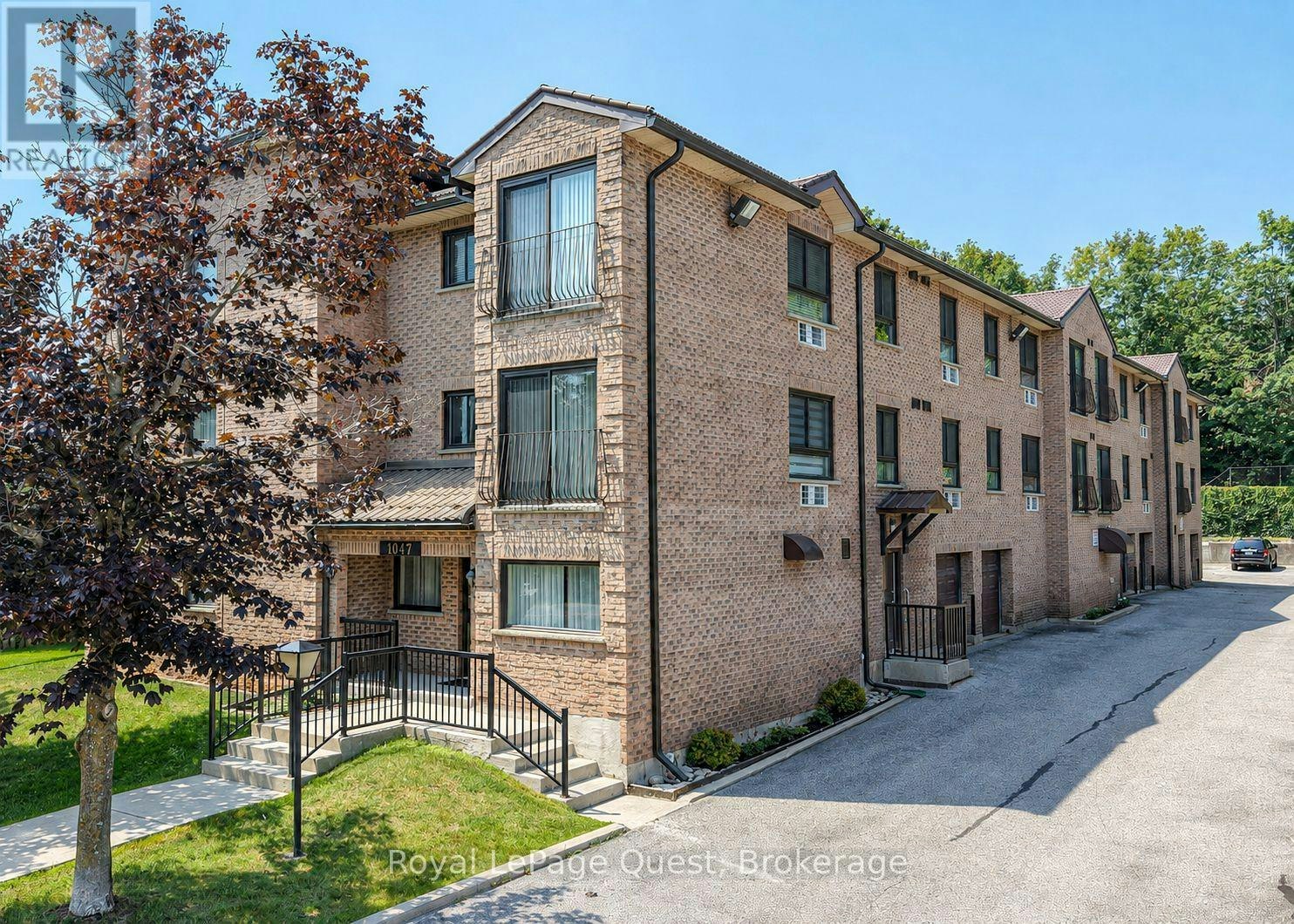 307-1047 Mississaga Street W, Orillia, ON, L3V 3C7