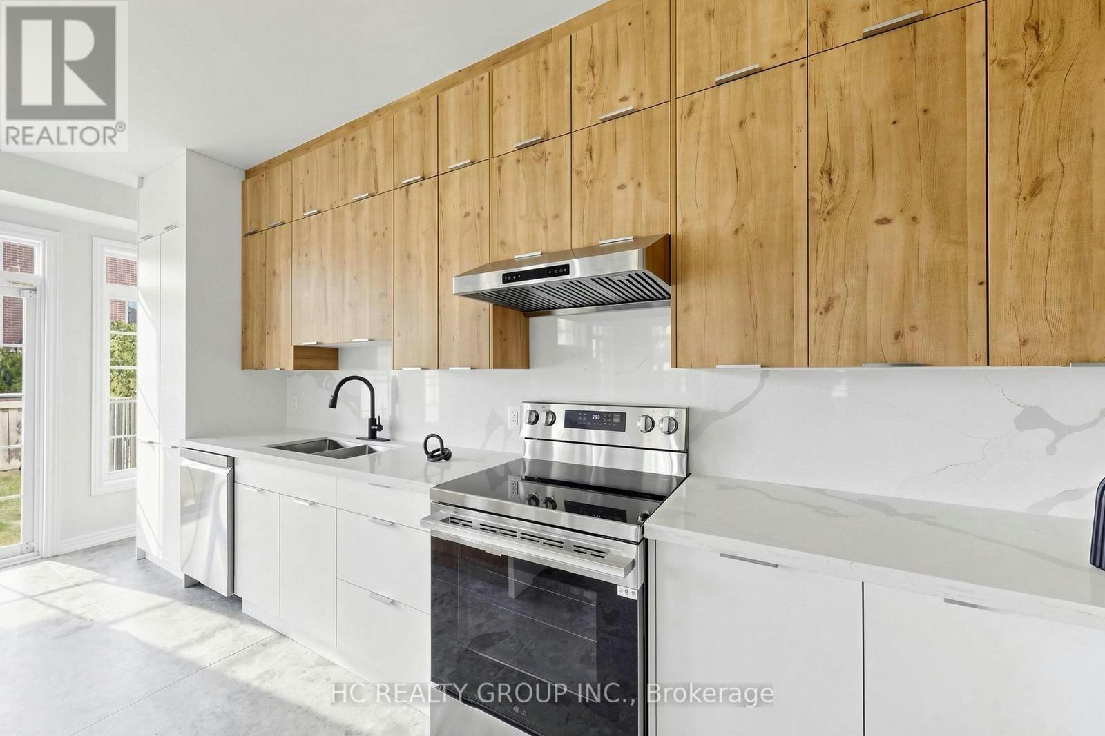 2 Apple Grove Court, Vaughan, ON, L6A 4C2 - 18