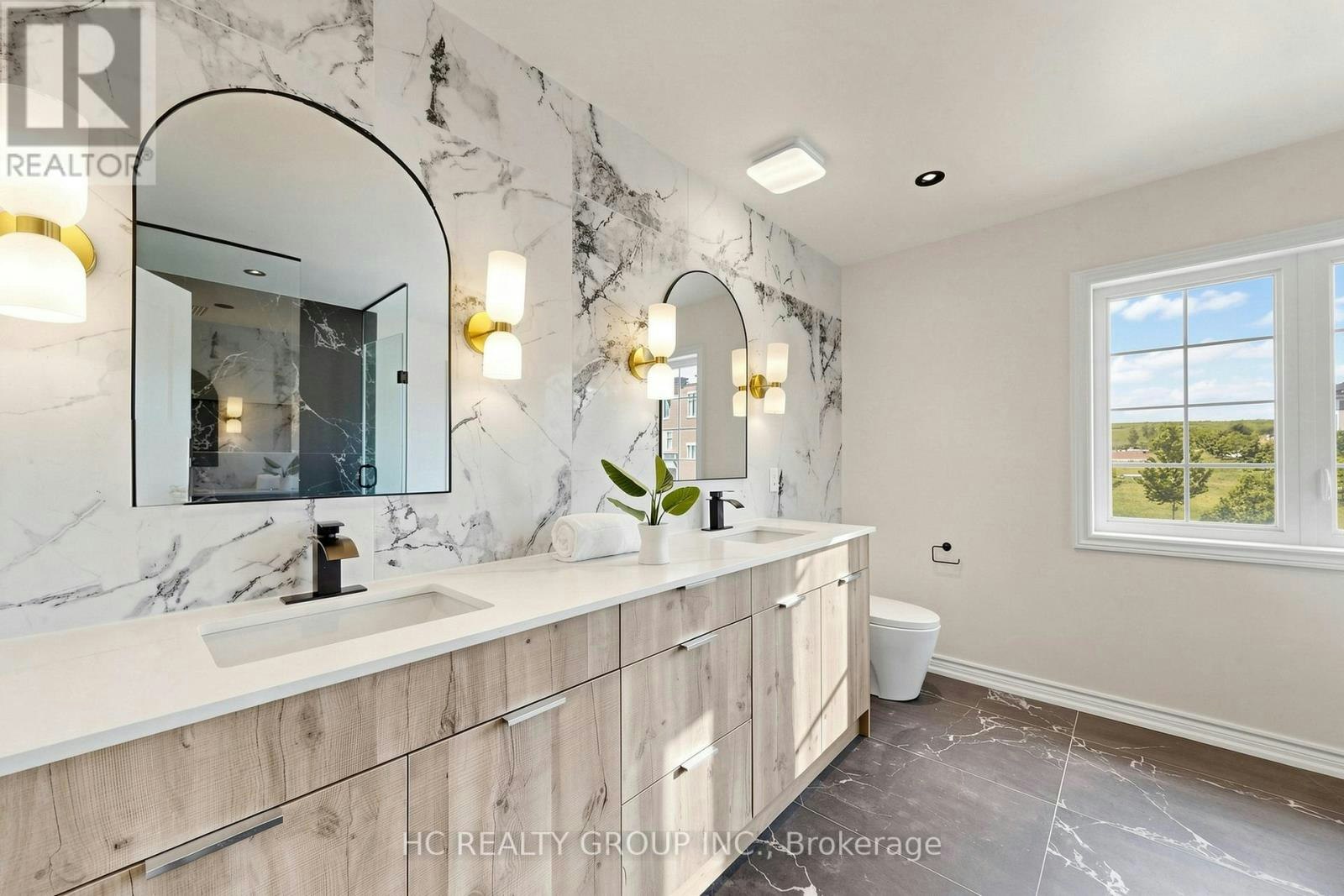 2 Apple Grove Court, Vaughan, ON, L6A 4C2 - 27