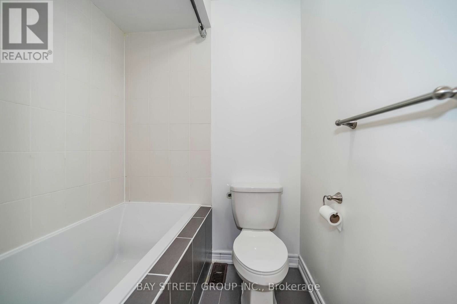 7 Gordon Landon Drive, Markham, ON, L6B 0X9 - 32