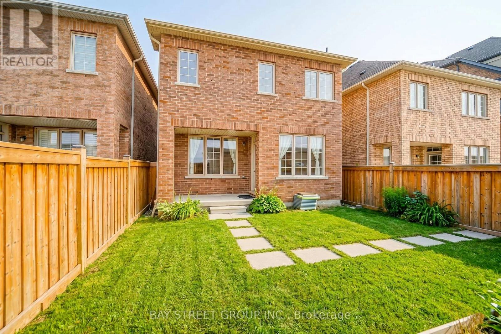 7 Gordon Landon Drive, Markham, ON, L6B 0X9 - 48