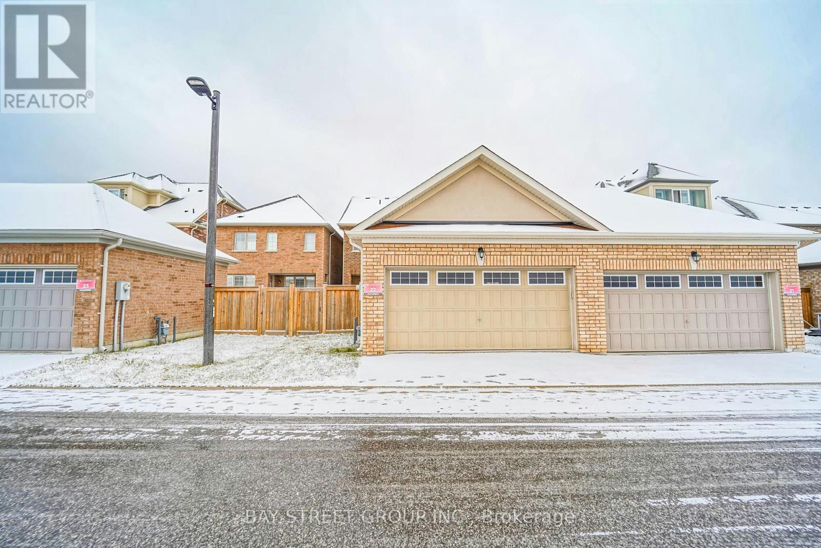 7 Gordon Landon Drive, Markham, ON, L6B 0X9 - 47