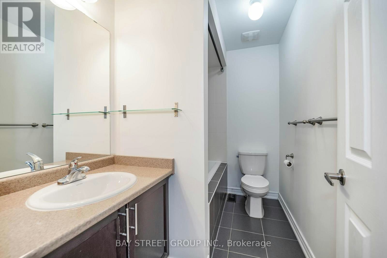 7 Gordon Landon Drive, Markham, ON, L6B 0X9 - 33