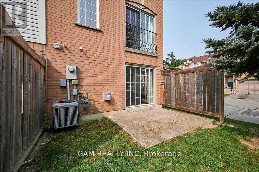 101-5030 Heatherleigh Avenue N, Mississauga, ON, L5V 2G7 - 15