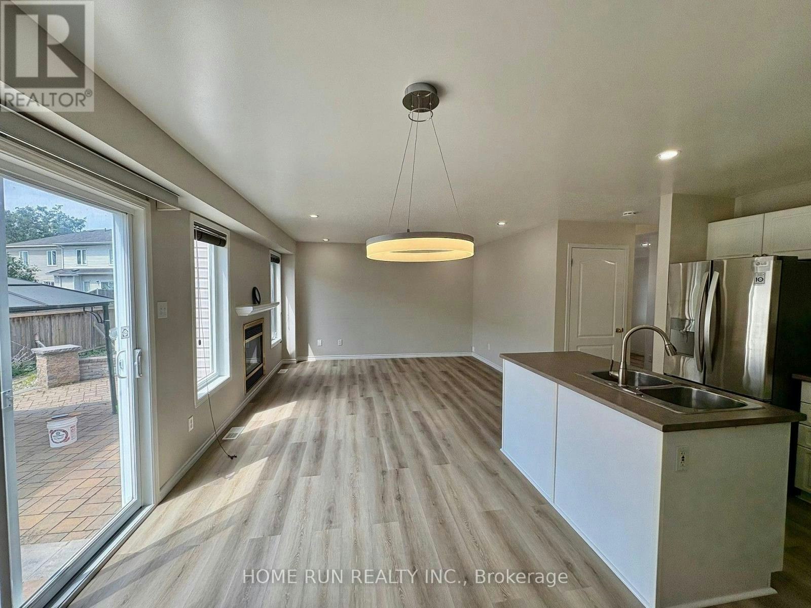 52 Collington Street, Ottawa, ON, K2G 6X3 - 13