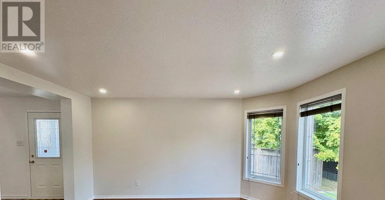 52 Collington Street, Ottawa, ON, K2G 6X3 - 8
