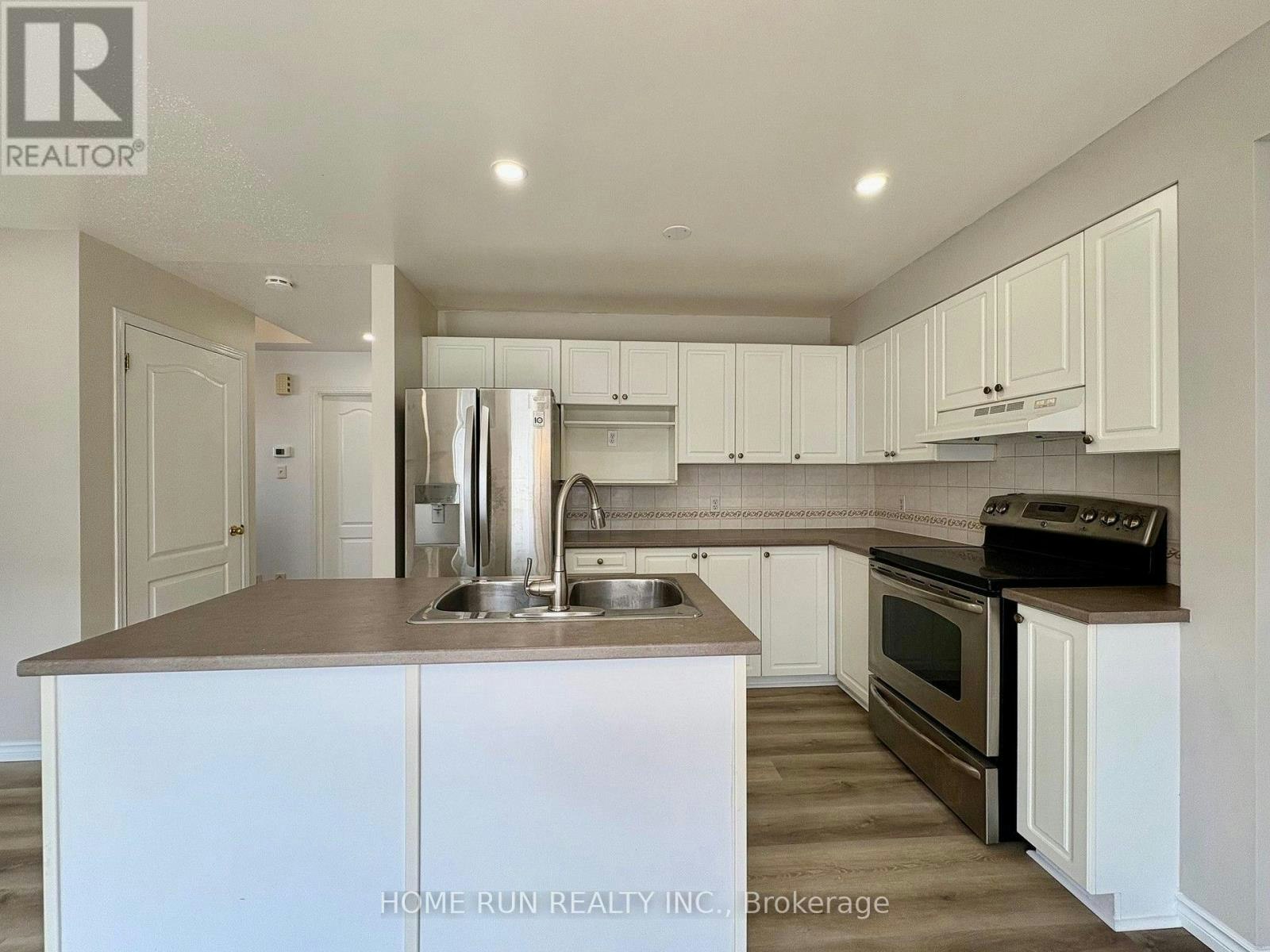 52 Collington Street, Ottawa, ON, K2G 6X3 - 17