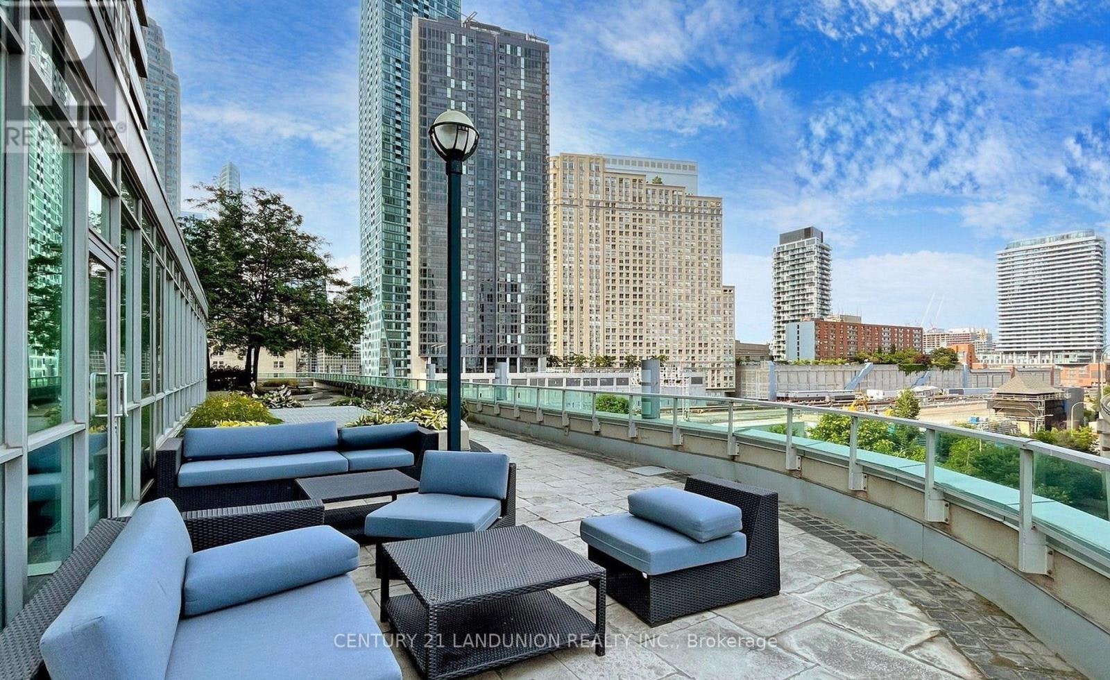 2714-18 Yonge Street, Toronto, ON, M5E 1Z8 - 7