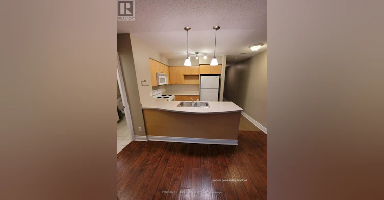 2714-18 Yonge Street, Toronto, ON, M5E 1Z8 - 9
