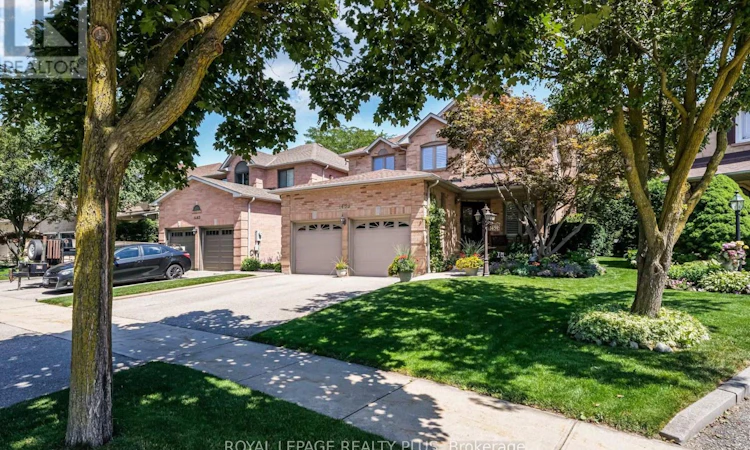 1459 Ravensmoor Crescent