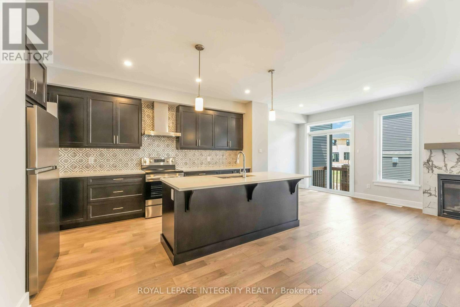 1182 Cope Street Drive, Ottawa, ON, K2S 3C4 - 8