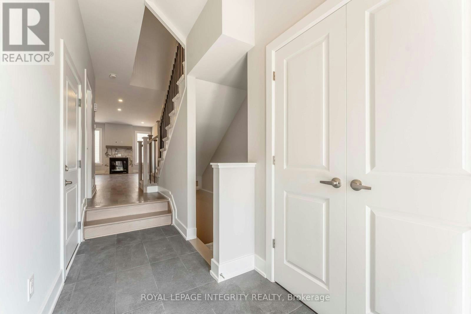 1182 Cope Street Drive, Ottawa, ON, K2S 3C4 - 4