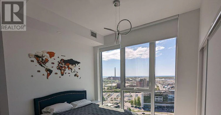 1907-15 Baseball Place, Toronto, ON, M4M 0E6 - 9