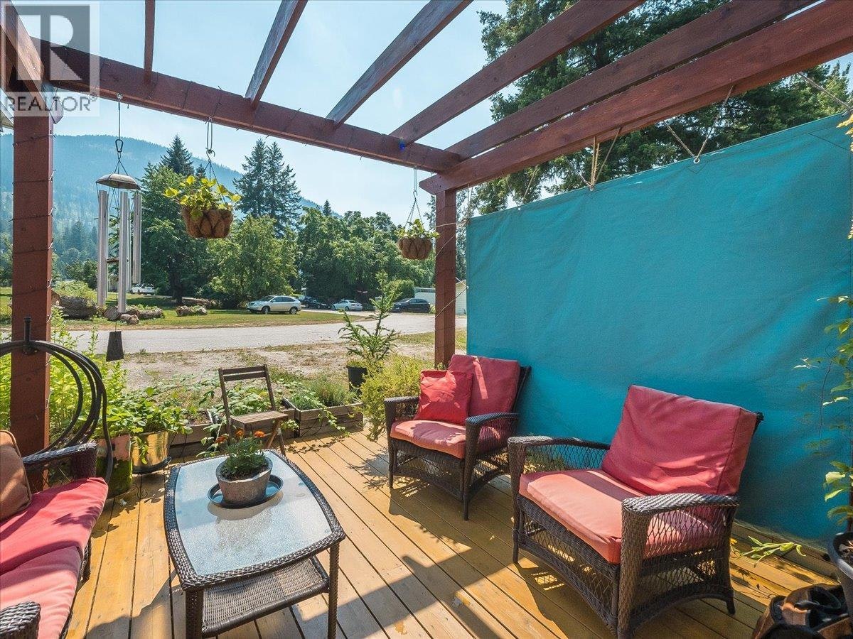 18-2917 Georama Road, Nelson, BC, V1L 6Y7 - 9
