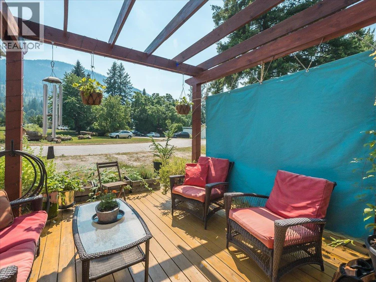 18-2917 Georama Road, Nelson, BC, V1L 6Y7 - 9