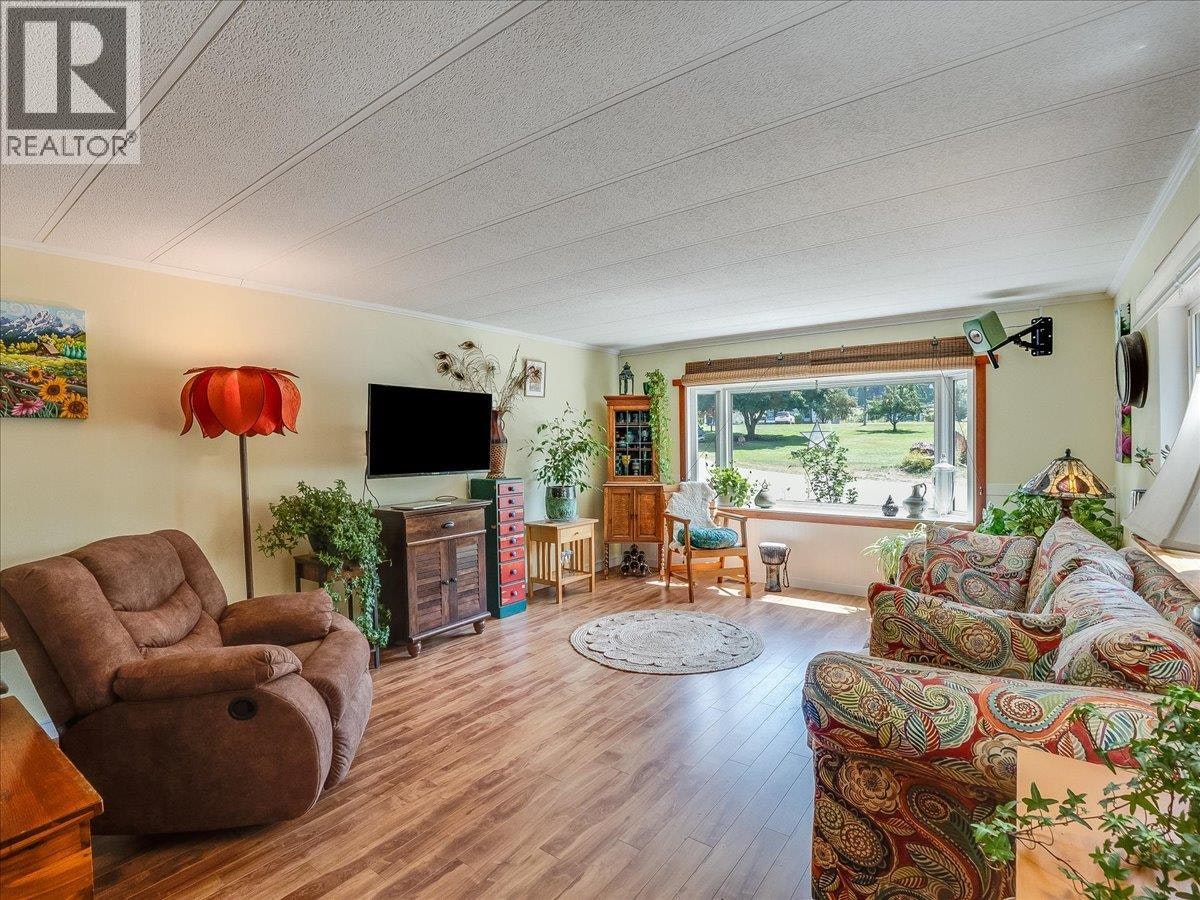 18-2917 Georama Road, Nelson, BC, V1L 6Y7 - 17