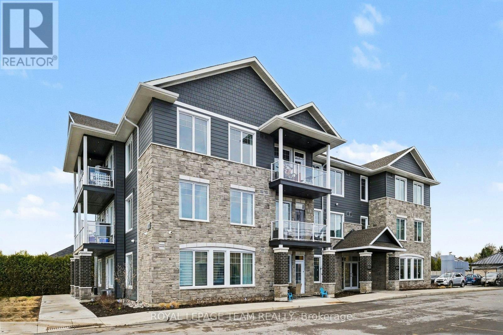 104-5874 19 County Rd Road, Kemptville, ON, K0G 1J0 - 2