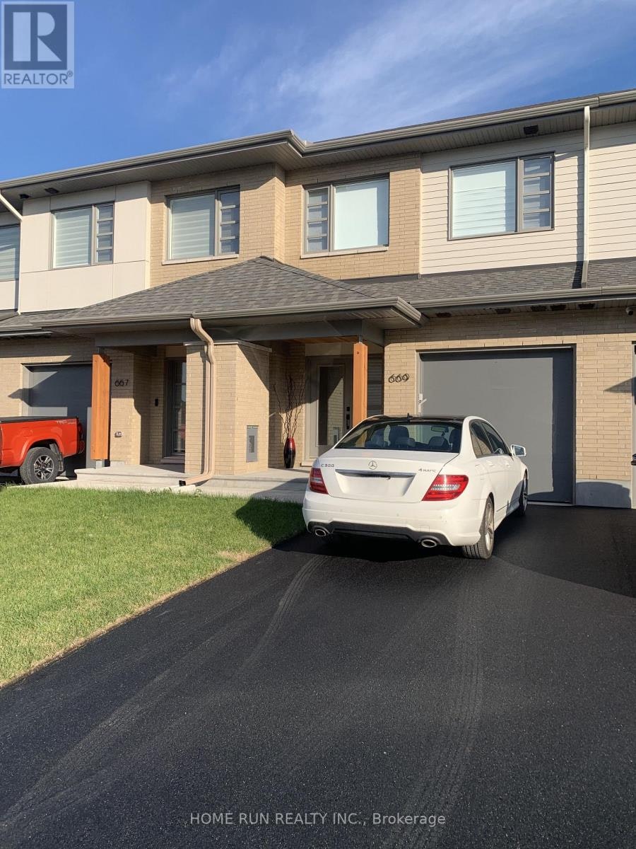 669 Honeydew Street, Ottawa, ON, K1X 0K5
