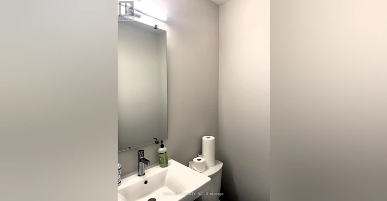 669 Honeydew Street, Ottawa, ON, K1X 0K5 - 4