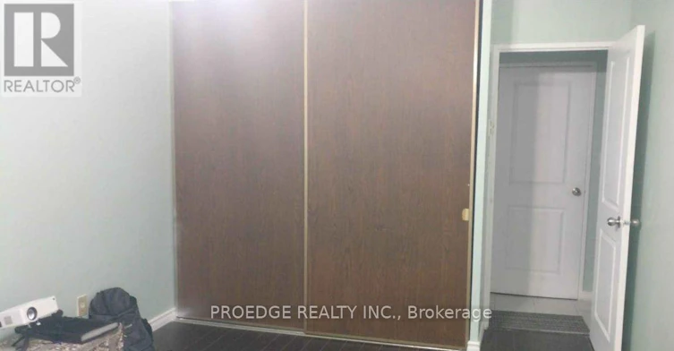 102-5 Massey Square, Toronto, ON, M4C 5L6 - 10