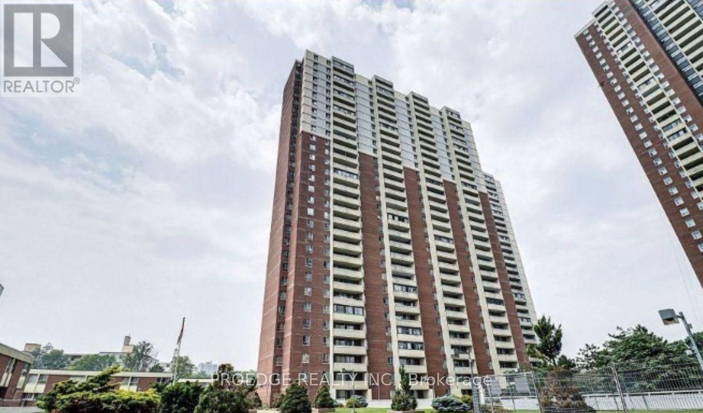 102-5 Massey Square, Toronto, ON, M4C 5L6