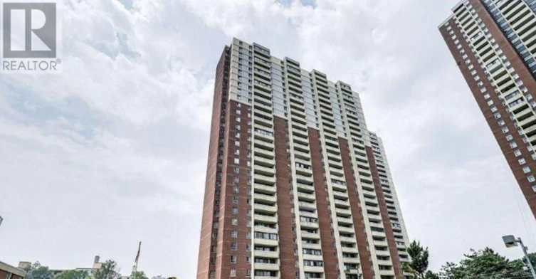 102-5 Massey Square, Toronto, ON, M4C 5L6