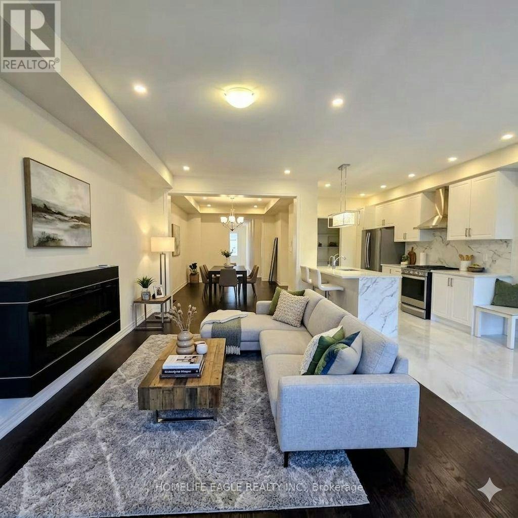 321 Silk Twist Drive, East Gwillimbury, ON, L9N 1R8 - 2