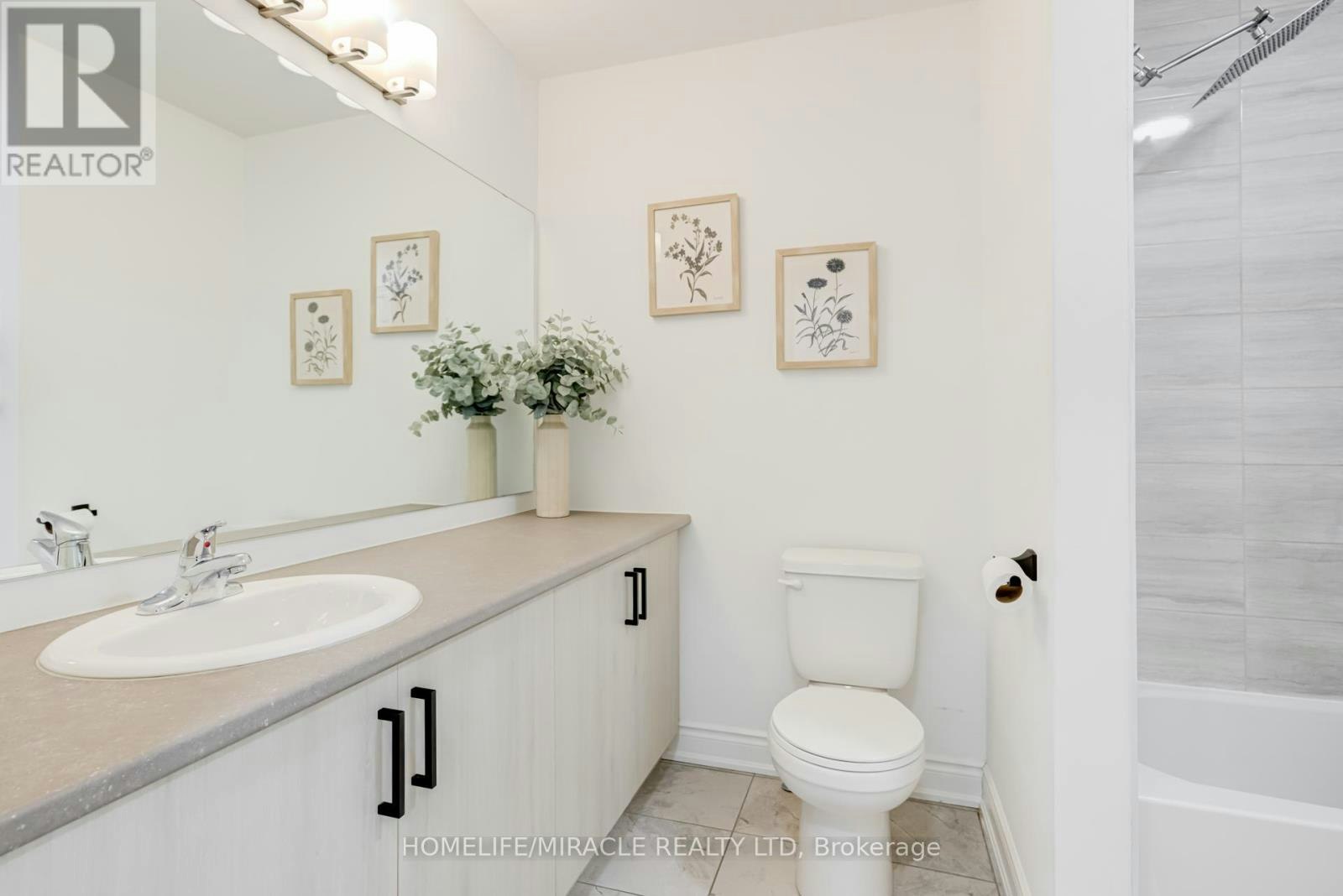 6 Pumpkin Corner Crescent, Barrie, ON, L9J 0T6 - 39