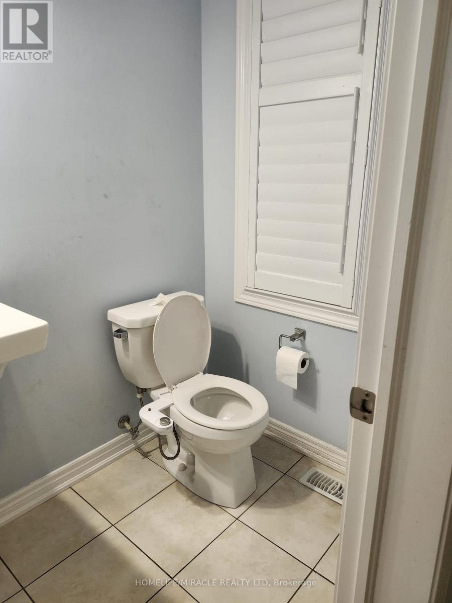 12 Pearman Crescent, Brampton, ON, L7A 4V8 - 12