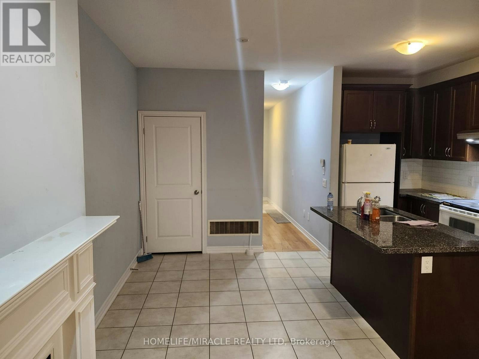 12 Pearman Crescent, Brampton, ON, L7A 4V8 - 6