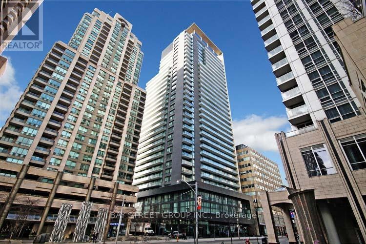 1909-770 Bay Street, Toronto, ON, M5G 0A6
