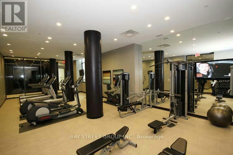 1909-770 Bay Street, Toronto, ON, M5G 0A6 - 7