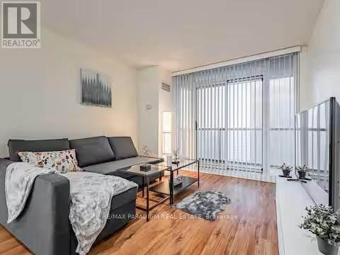 3703-30 Grand Trunk Crescent, Toronto, ON, M5J 3A4 - 2