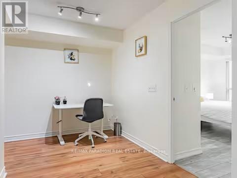 3703-30 Grand Trunk Crescent, Toronto, ON, M5J 3A4 - 9