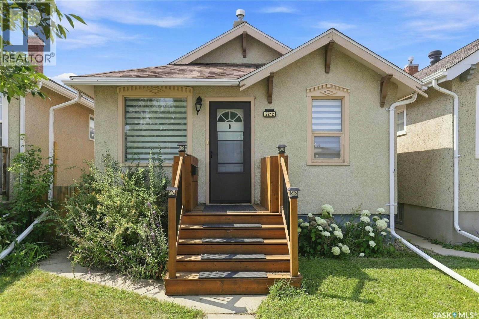 2212 Wallace Street, Regina, SK, S4N 4A7