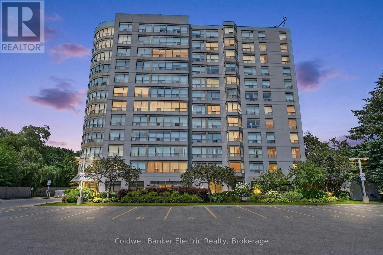 1011-712 Rossland Road E, Whitby, ON, L1N 9E8