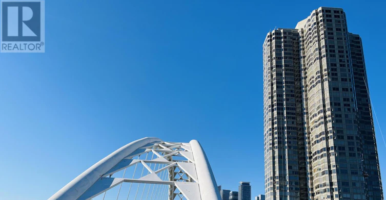 304-1 Palace Pier Court, Toronto, ON, M8V 3W9
