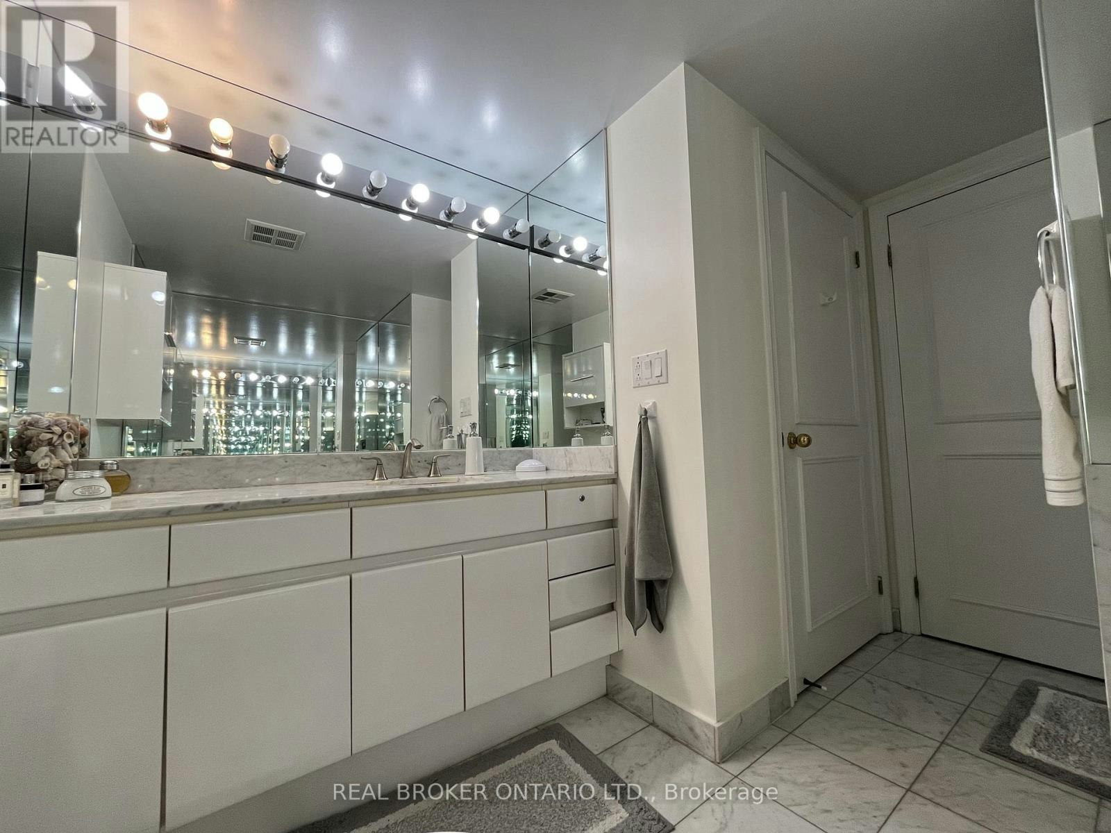 304-1 Palace Pier Court, Toronto, ON, M8V 3W9 - 13