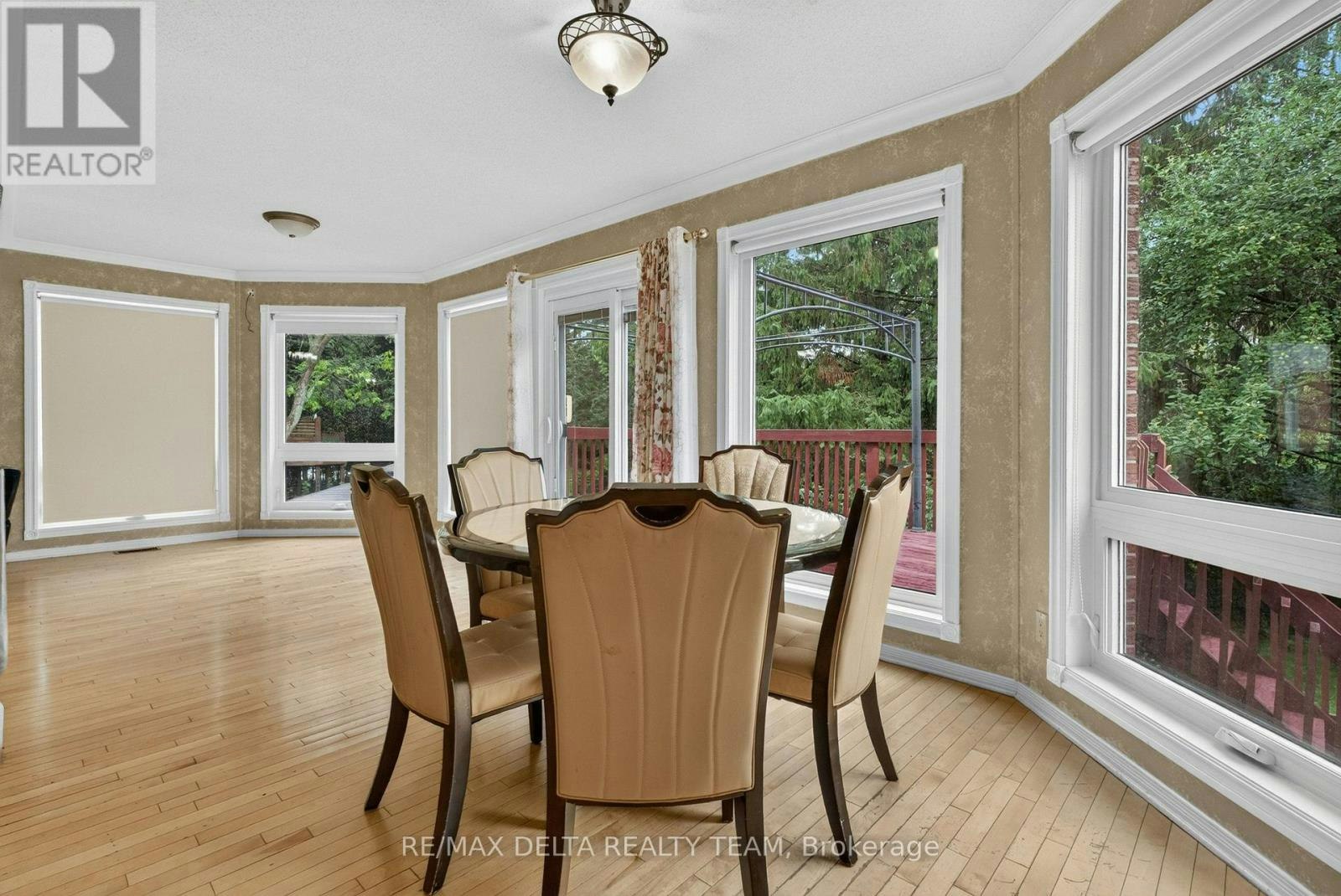 13 Sherk Crescent, Ottawa, ON, K2K 2L4 - 10