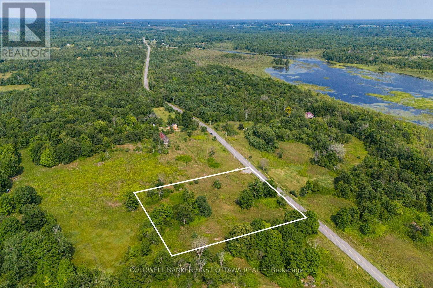 816 Bennett Lake Road, Tay Valley, ON, K0G 1A0
