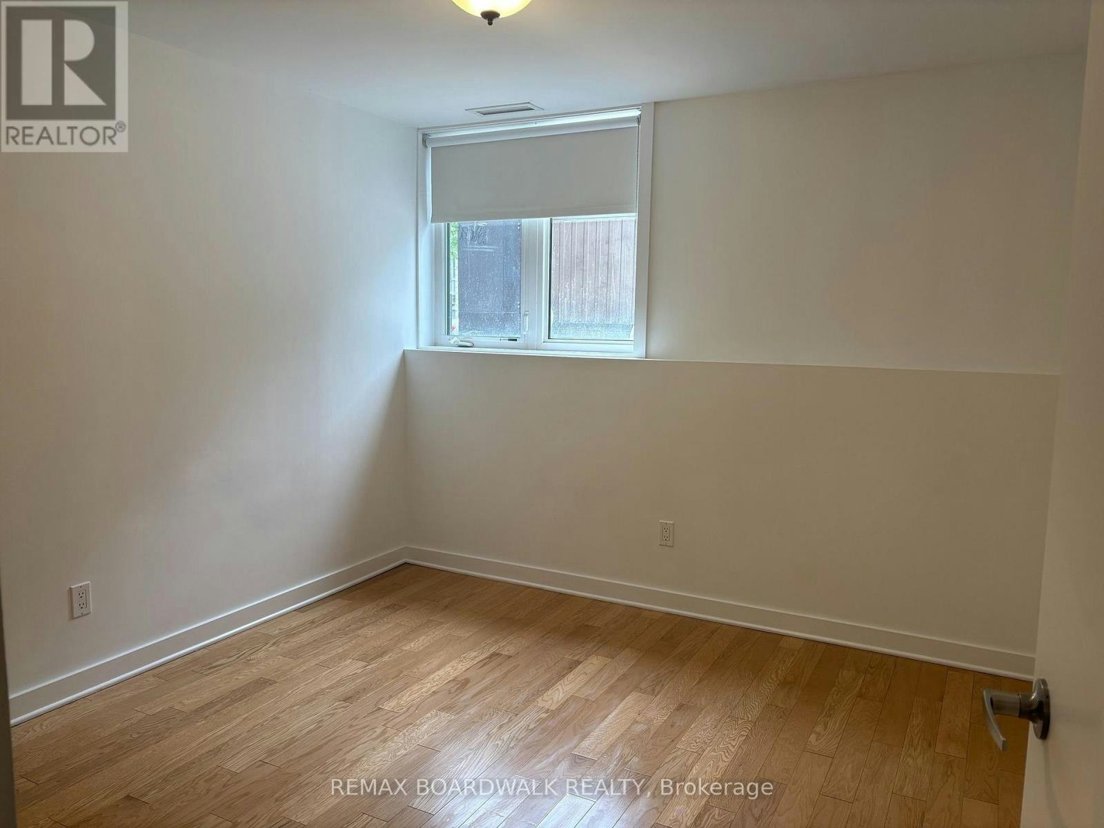 205-132 Daly Avenue, Ottawa, ON, K1N 0B2 - 10