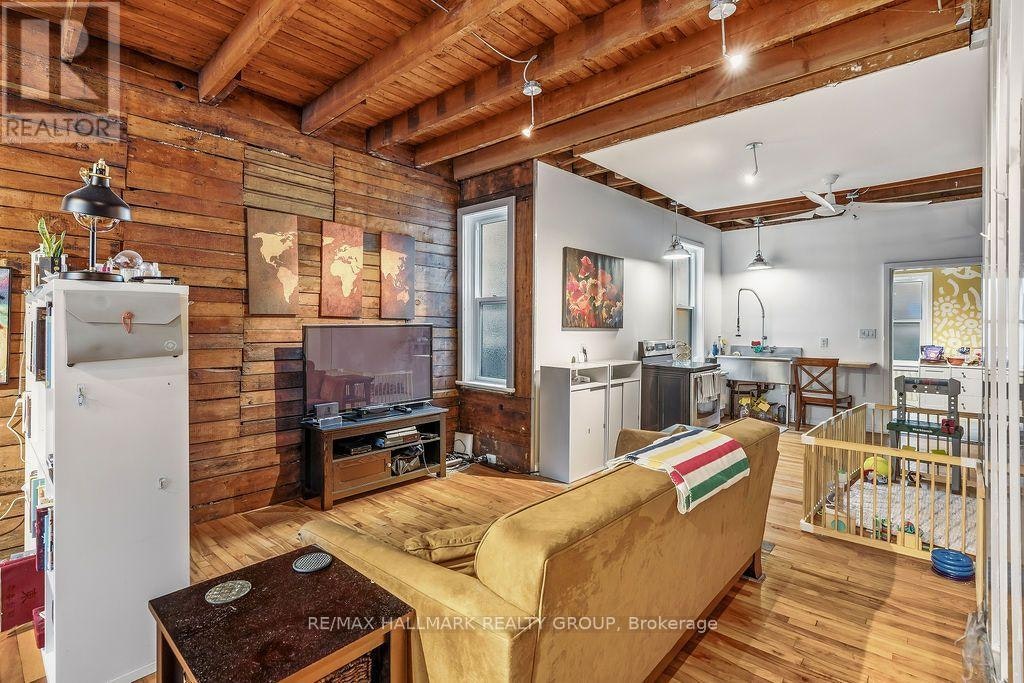 439 Kent Street, Ottawa, ON, K2P 2B4 - 8