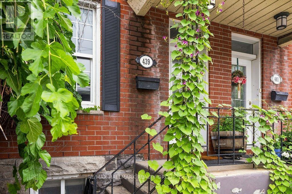 439 Kent Street, Ottawa, ON, K2P 2B4 - 2